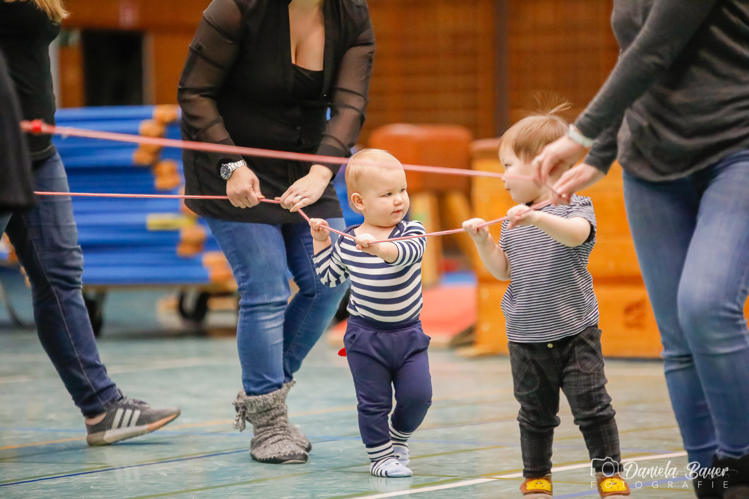 Kleine und Große am laufenden Band_22