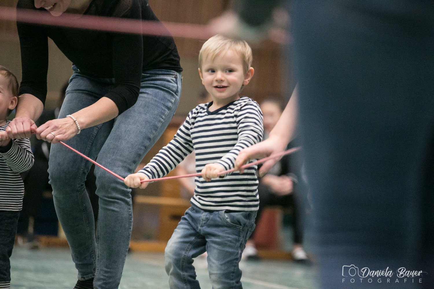 Kleine und Große am laufenden Band_37