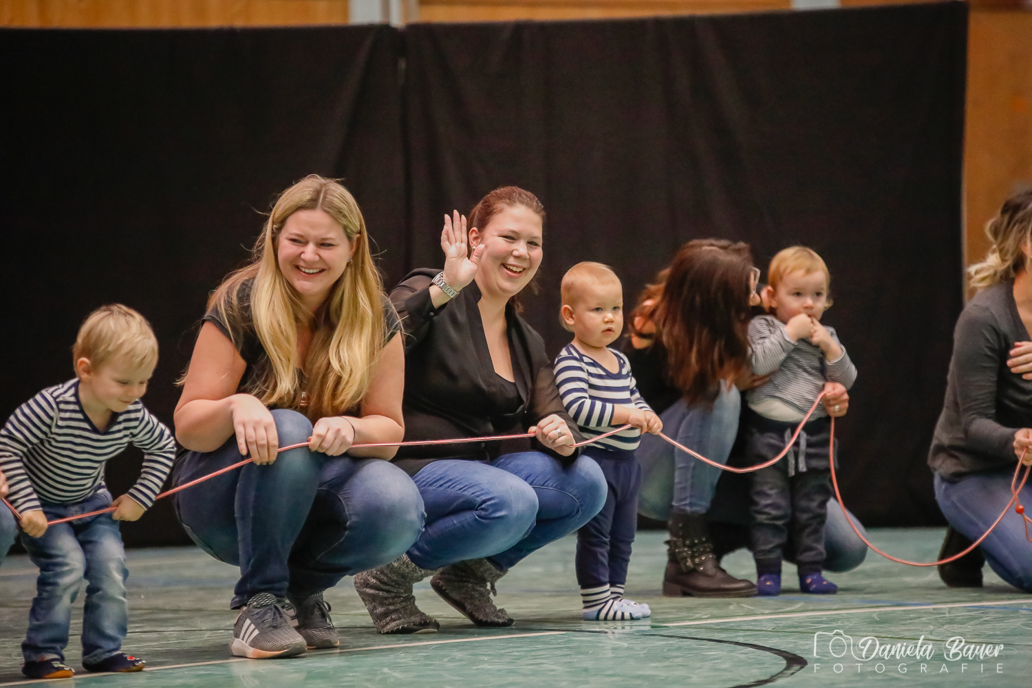 Kleine und Große am laufenden Band_43